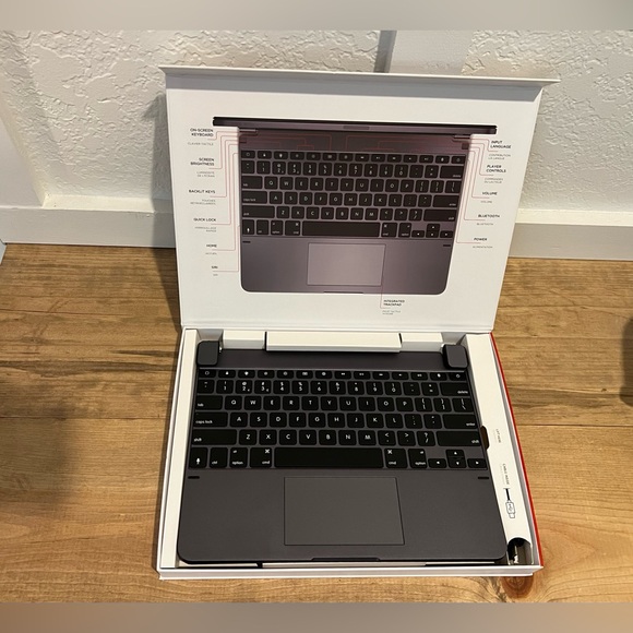 BRYDGE Wireless Keyboard for IPad Pro 12.9 - Picture 2 of 3